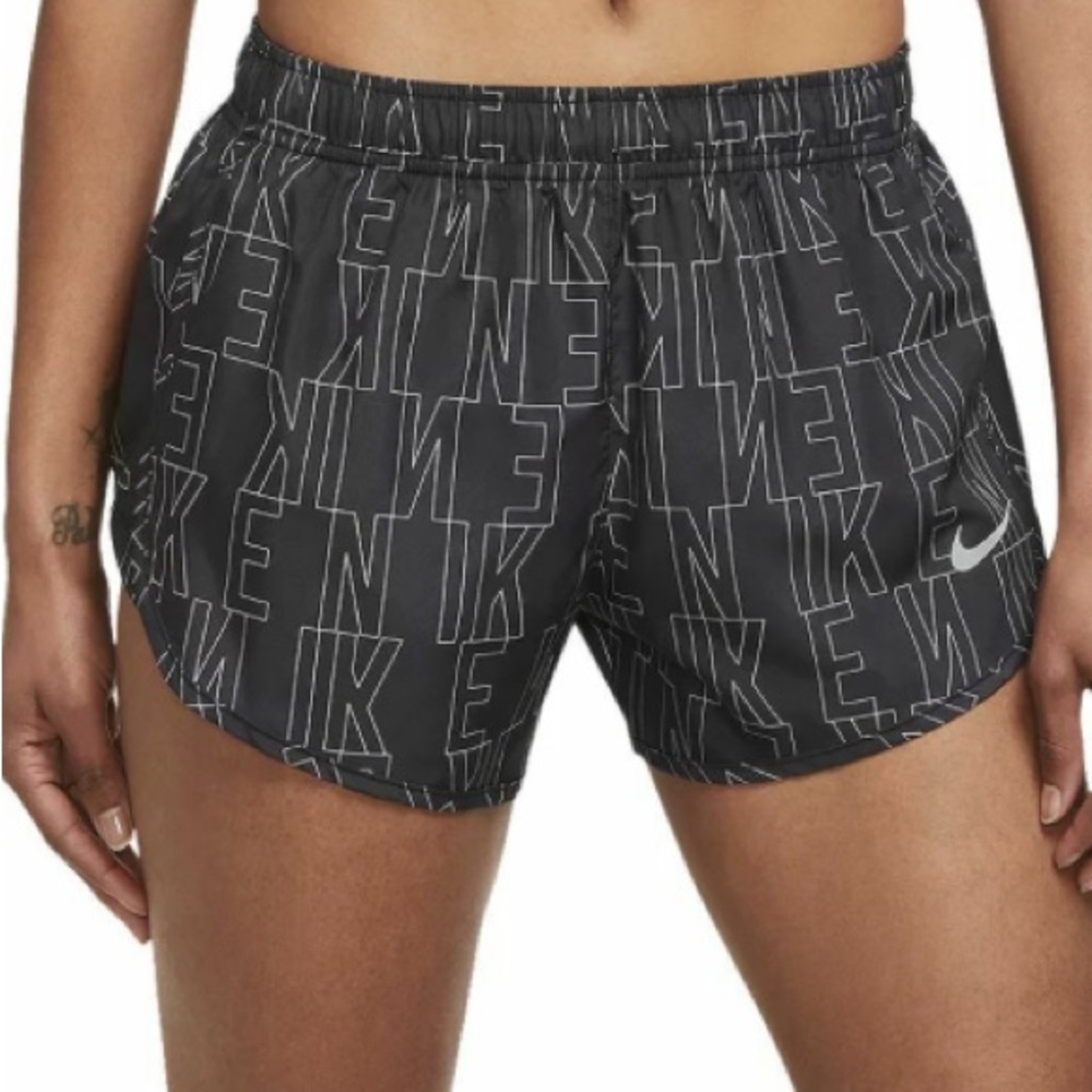Nike Women's Run Division Tempo Black Reflective Shorts | M